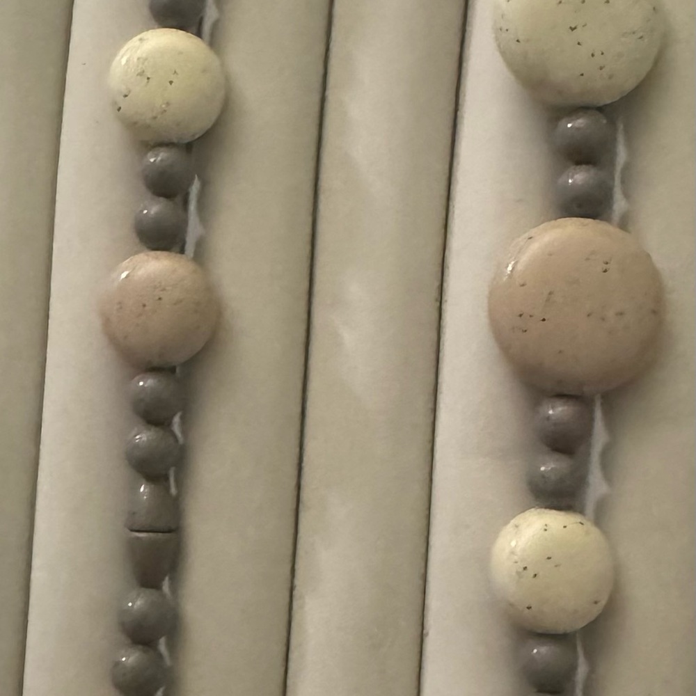 Vintage 1986 Avon Sand Pebbles Necklace